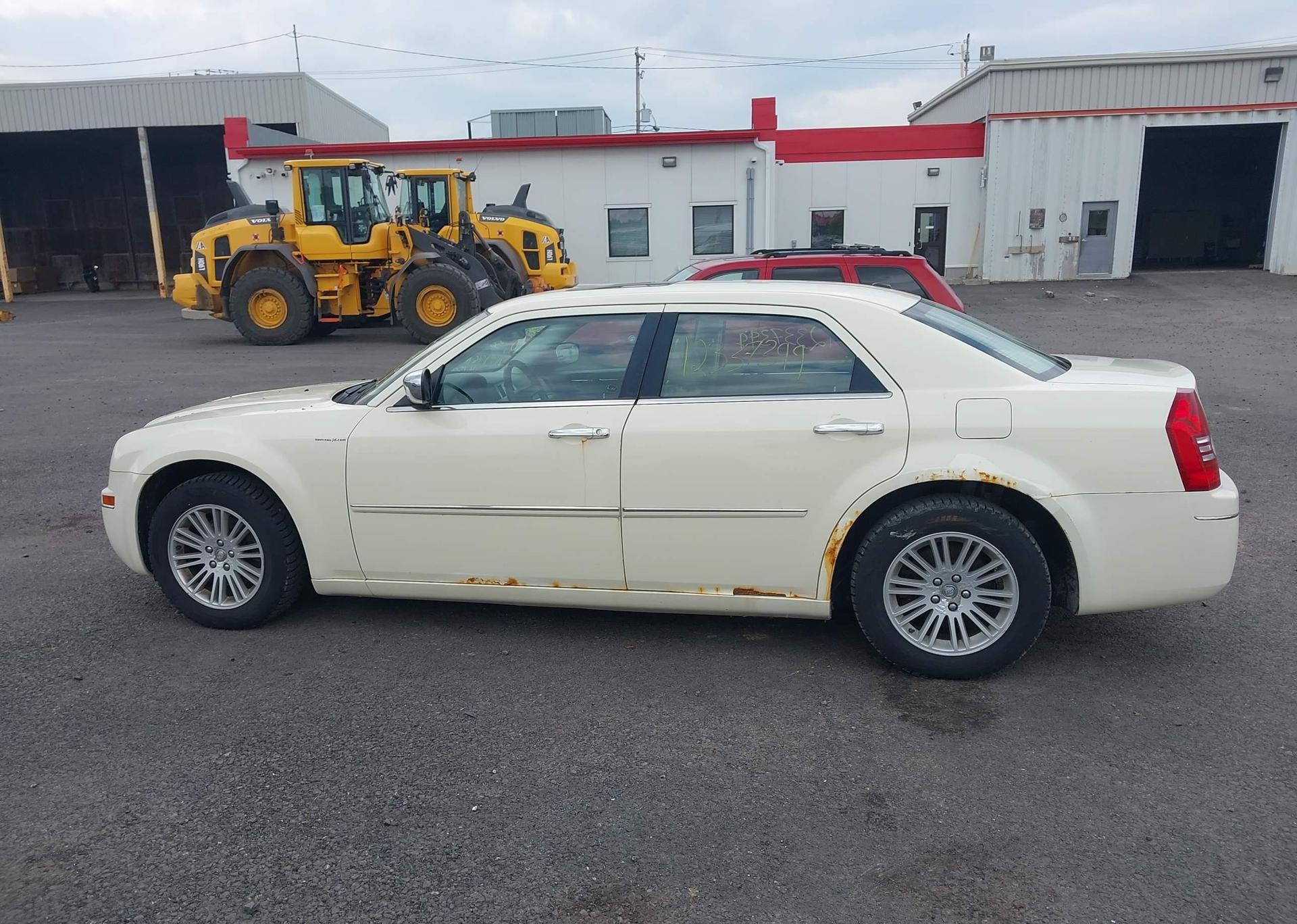 2010 CHRYSLER 300 TOURING