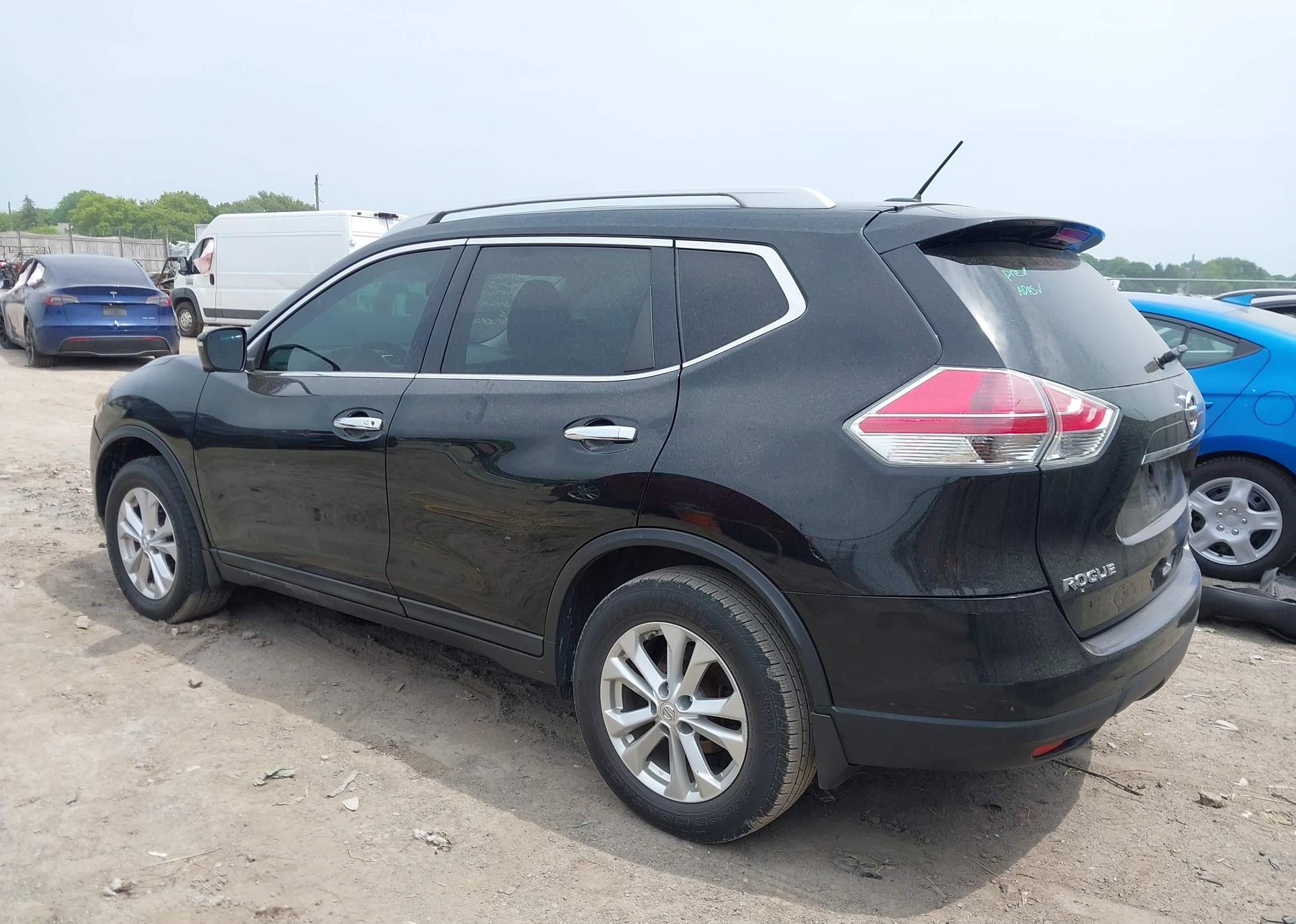 2014 NISSAN ROGUE S
