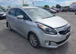 2014 KIA RONDO