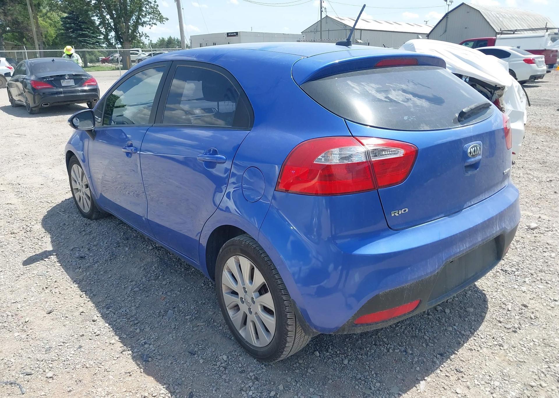 2014 KIA rio ex