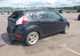 2015 FORD FIESTA SE