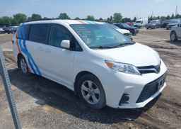 2020 TOYOTA SIENNA LE