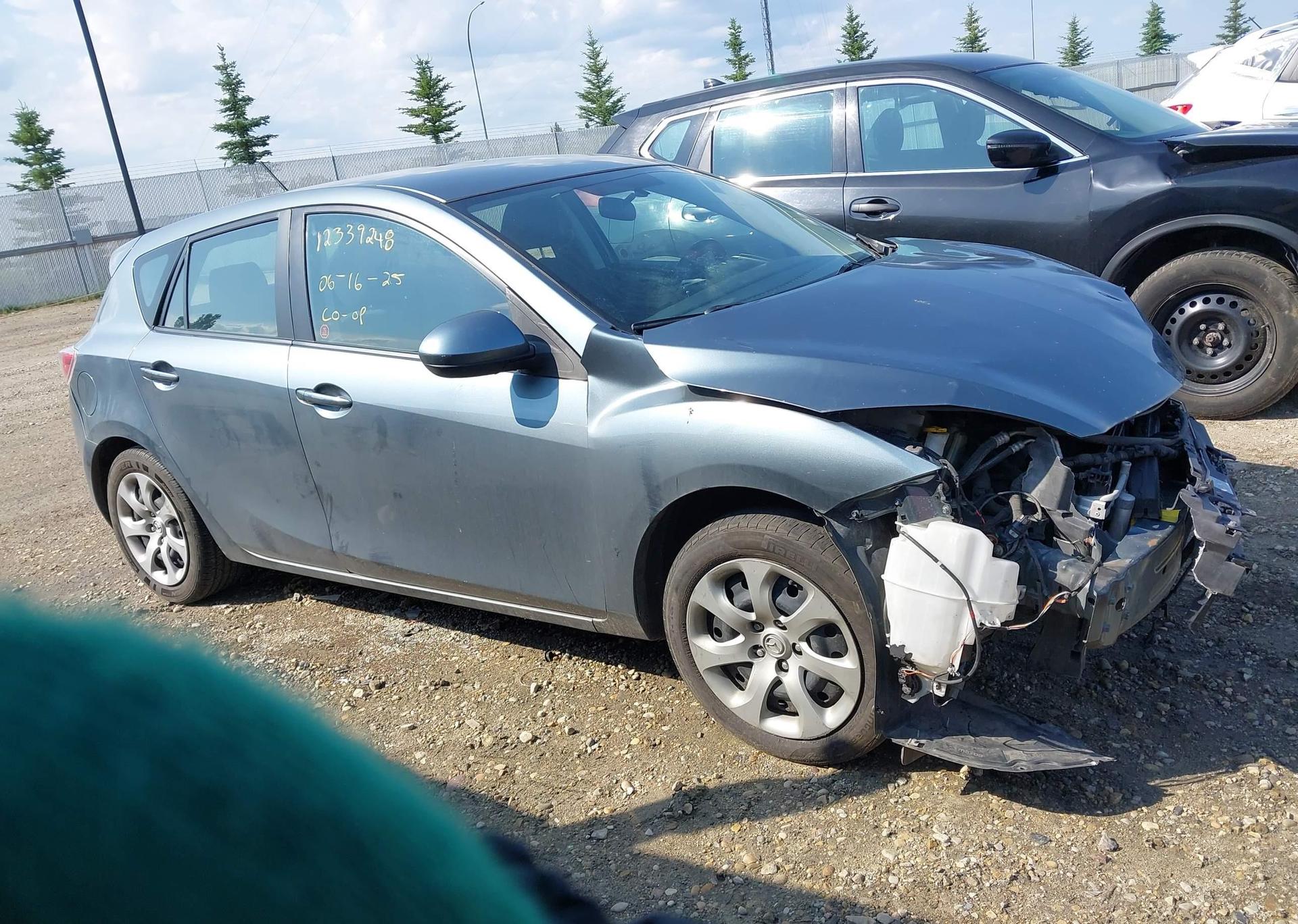 2012 MAZDA MAZDA3 GX