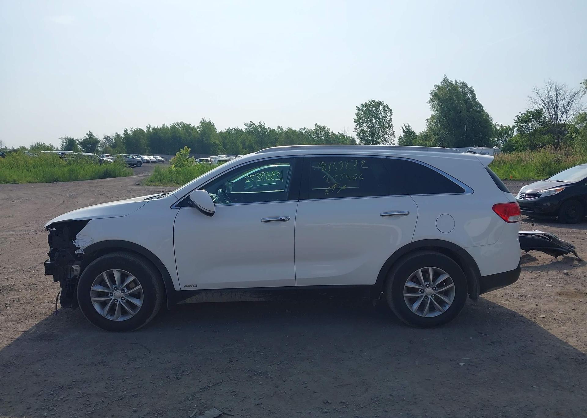 2016 KIA SORENTO
