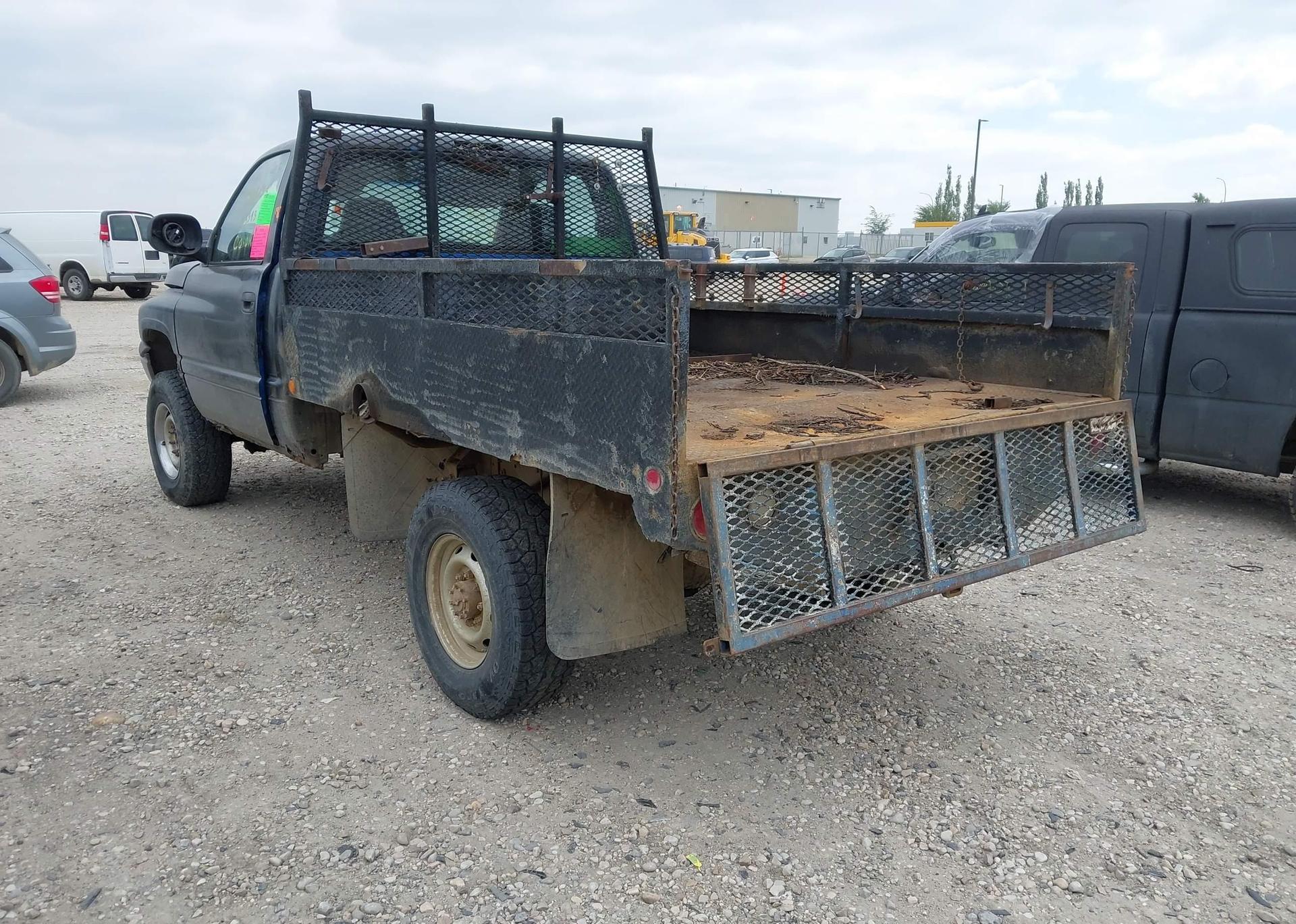2001 DODGE RAM 2500 ST
