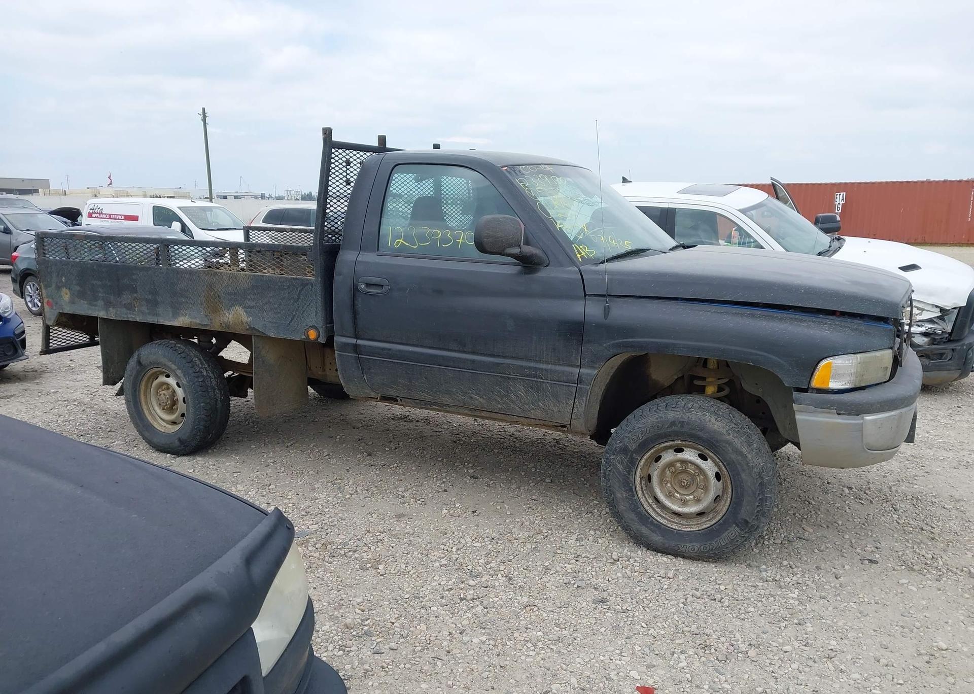 2001 DODGE RAM 2500 ST