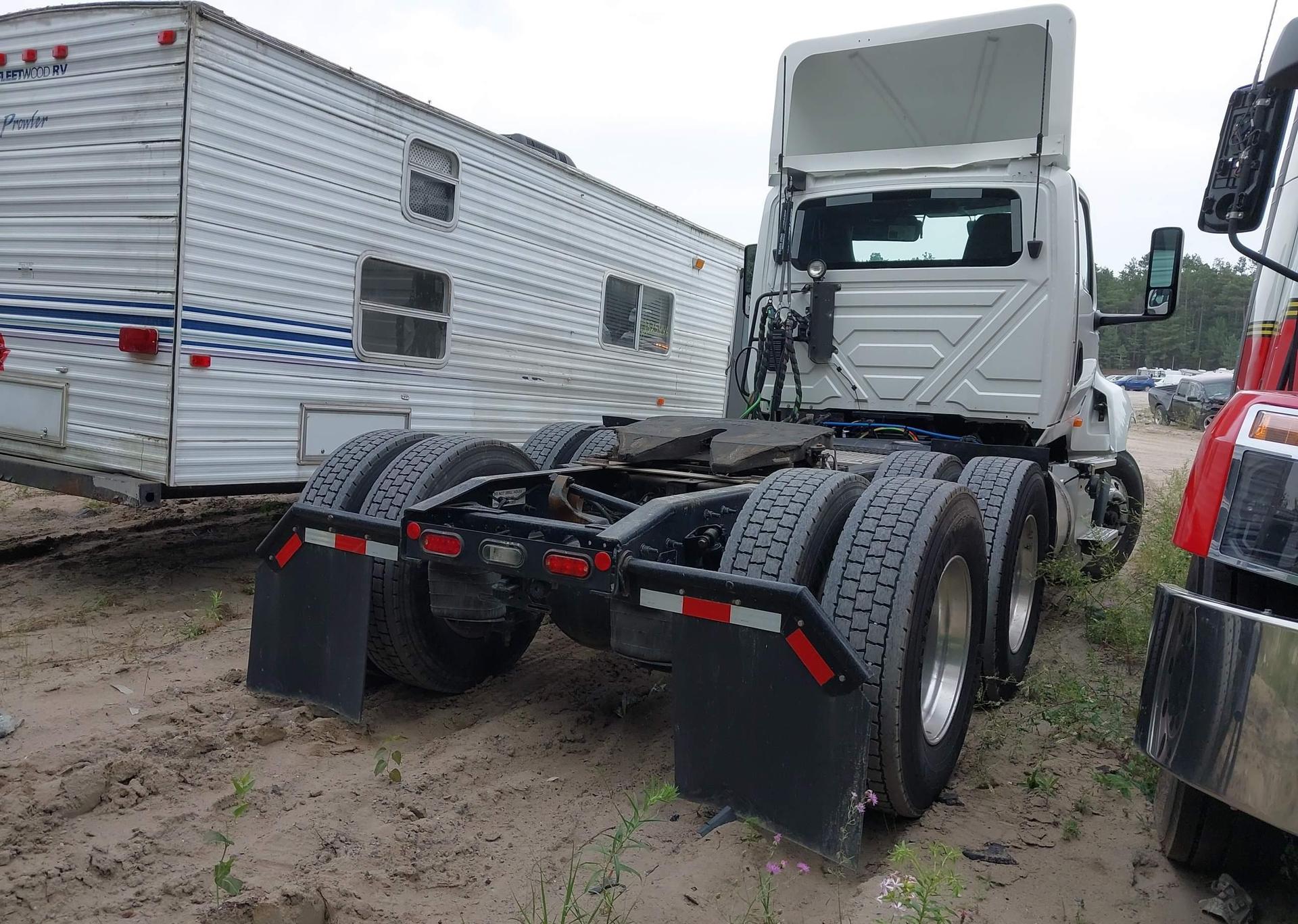 2025 INTERNATIONAL LT625