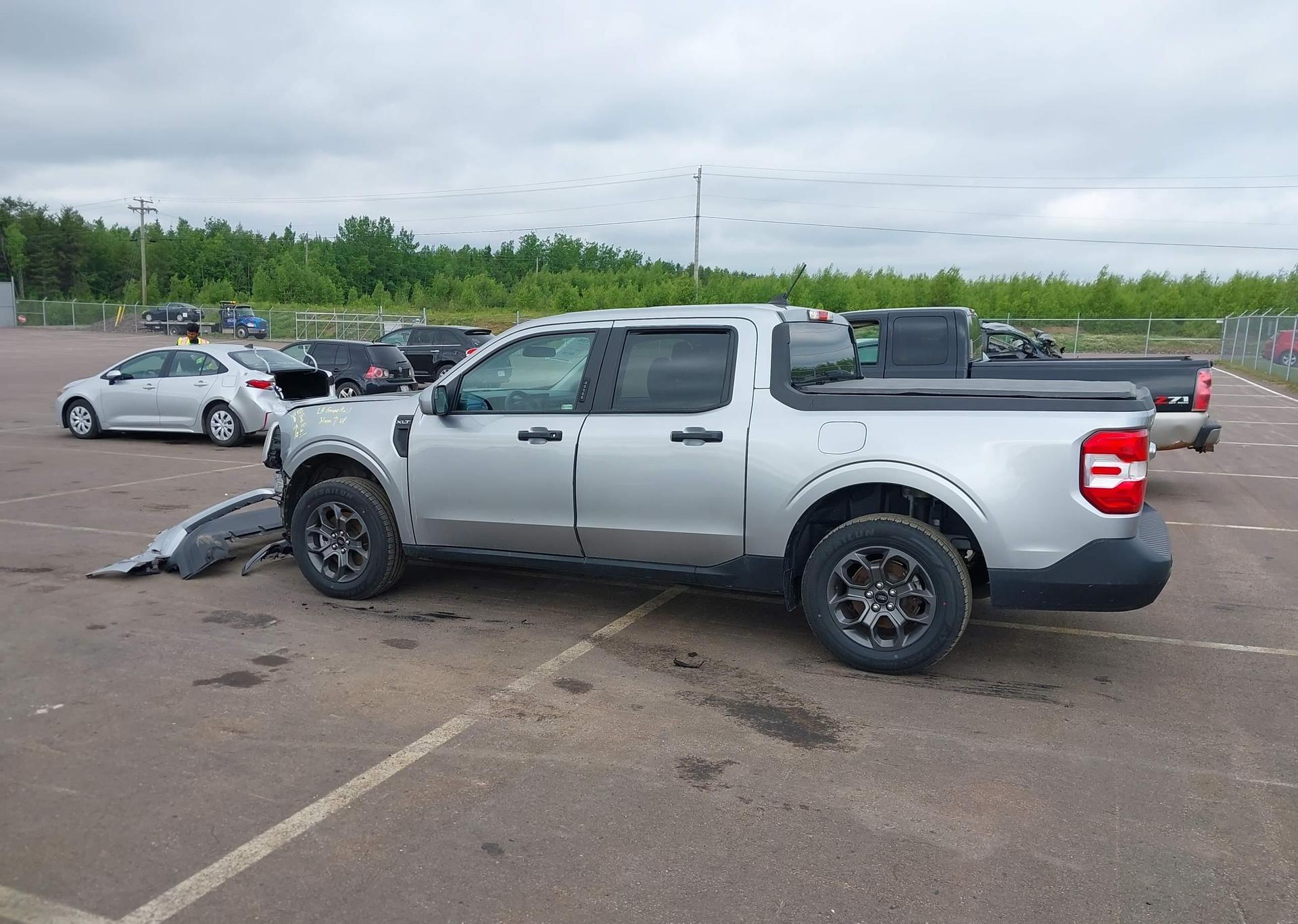 2023 FORD MAVERICK XLT