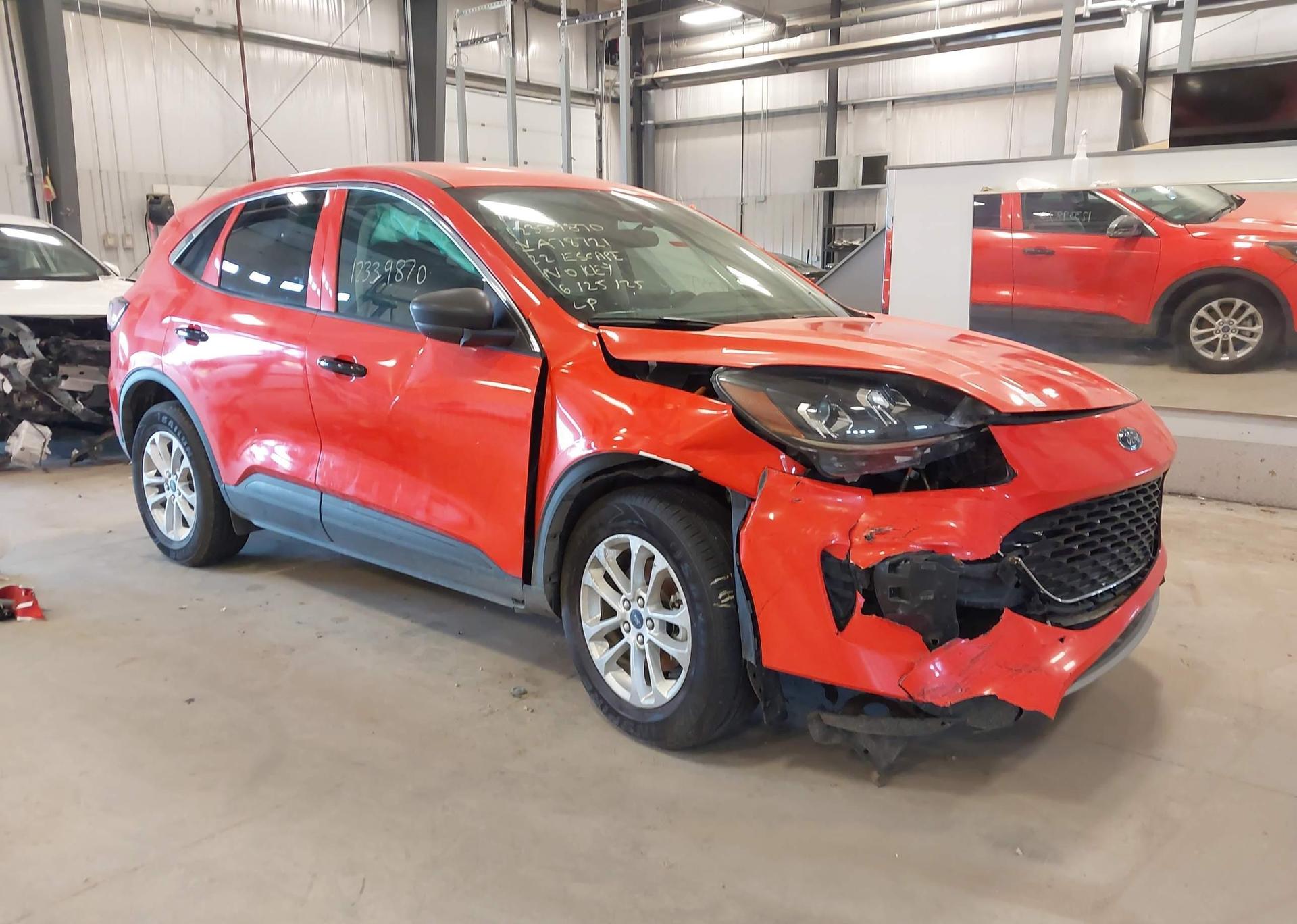 2022 FORD ESCAPE SE