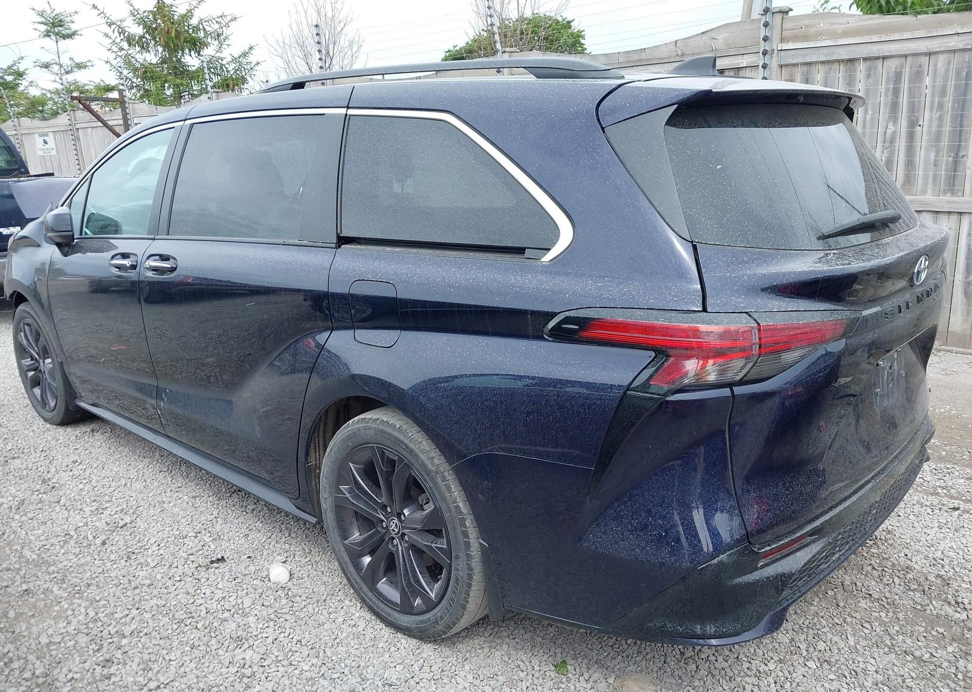 2023 TOYOTA SIENNA XSE 7-PASSENGER