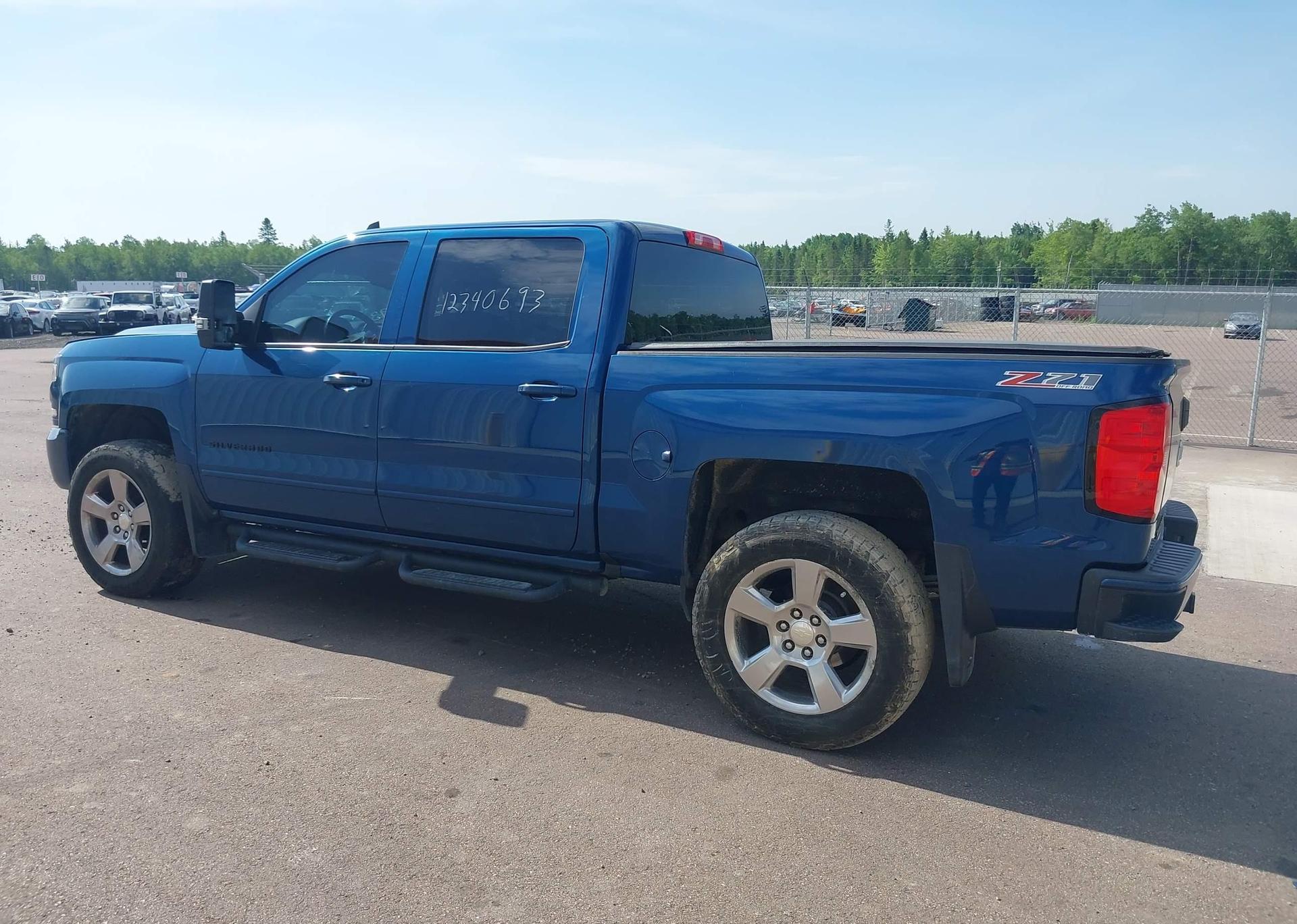 2017 CHEVROLET SILVERADO K1500 LT