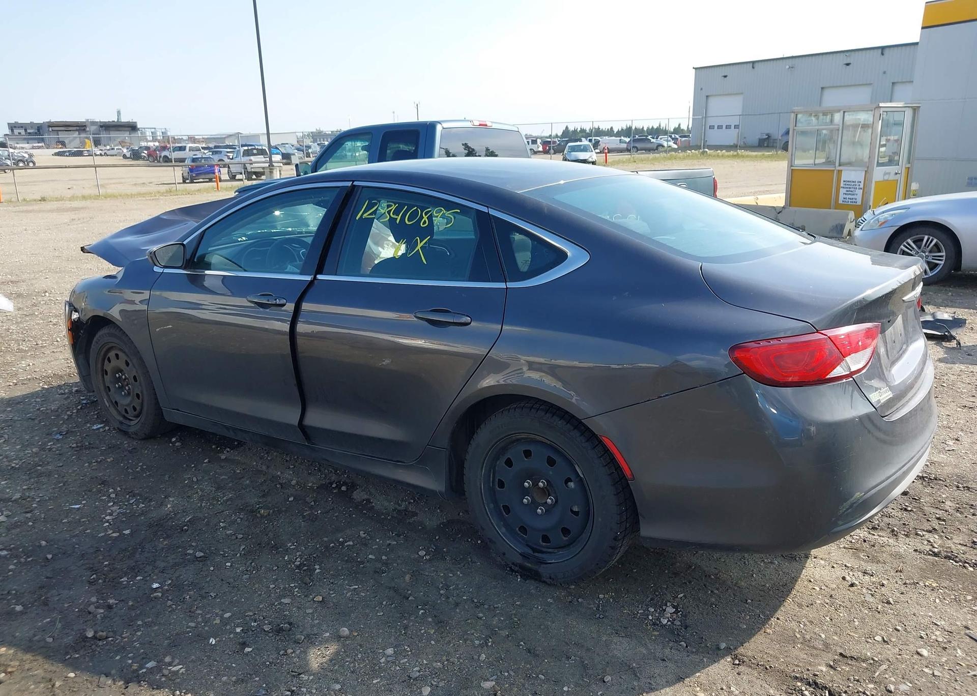 2016 CHRYSLER 200 LX