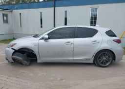 2011 LEXUS CT 200