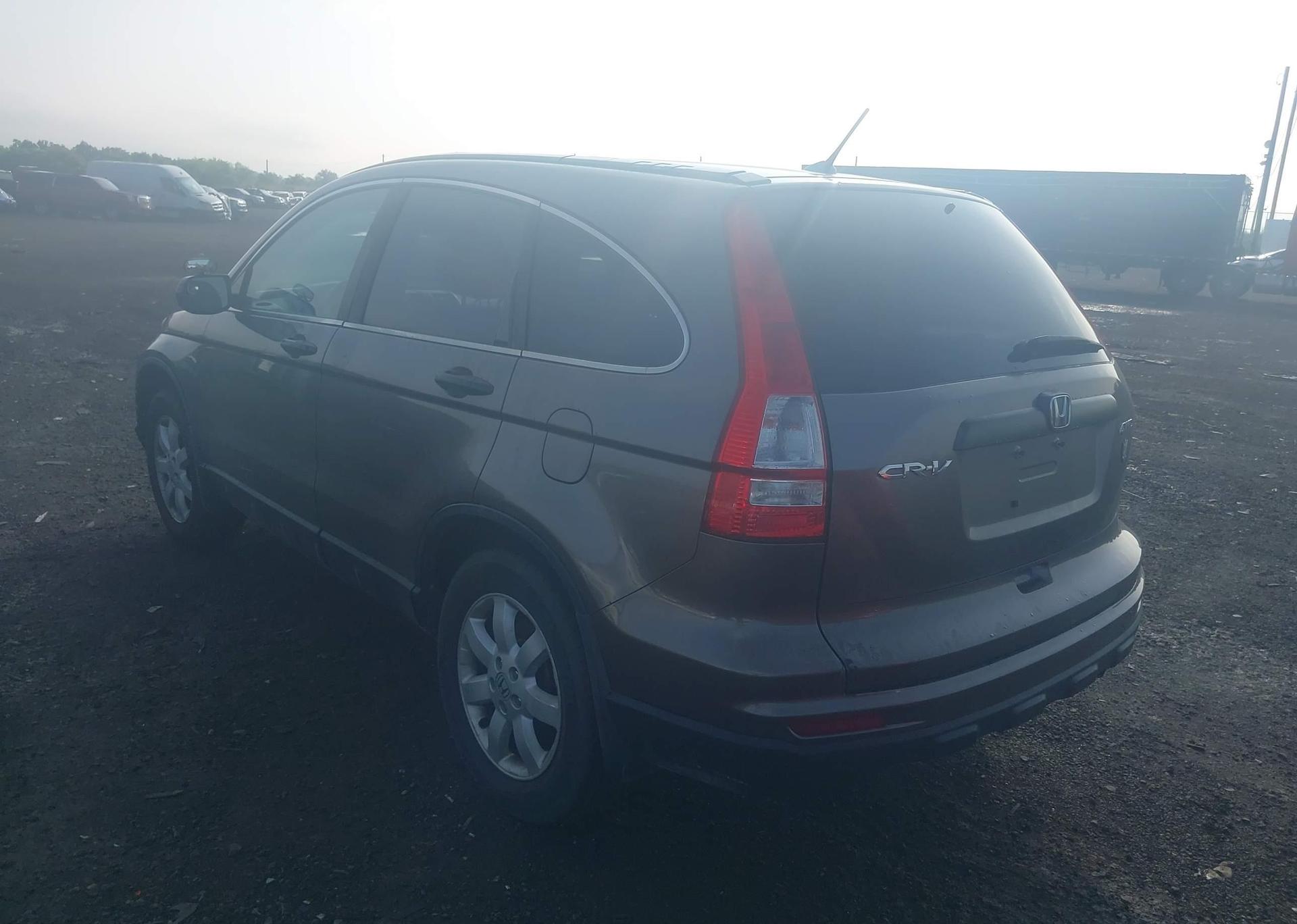 2011 HONDA CR-V LX