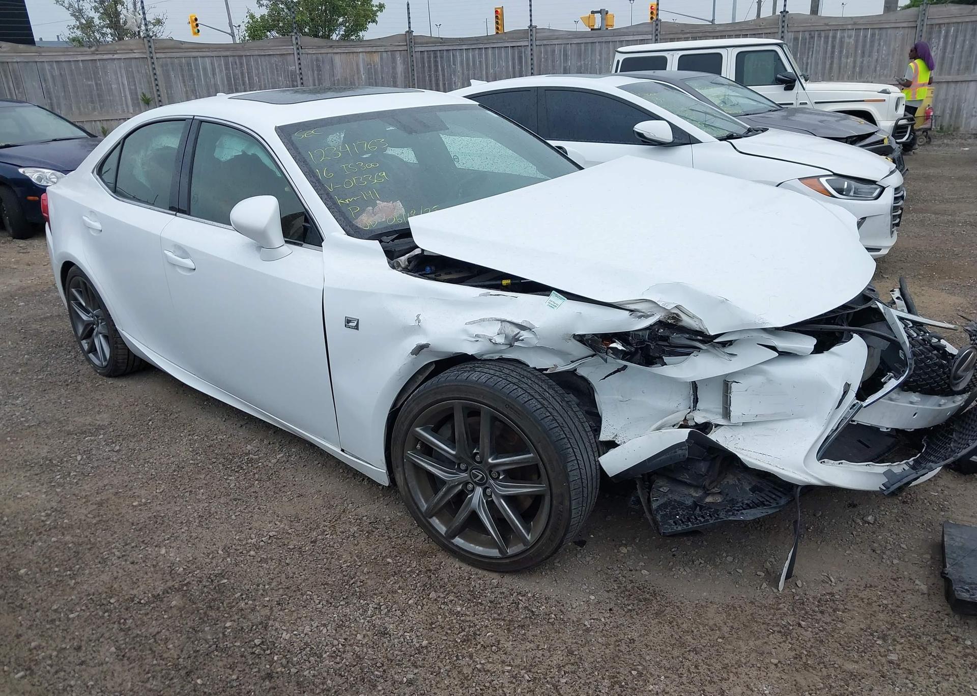 2016 LEXUS IS 300