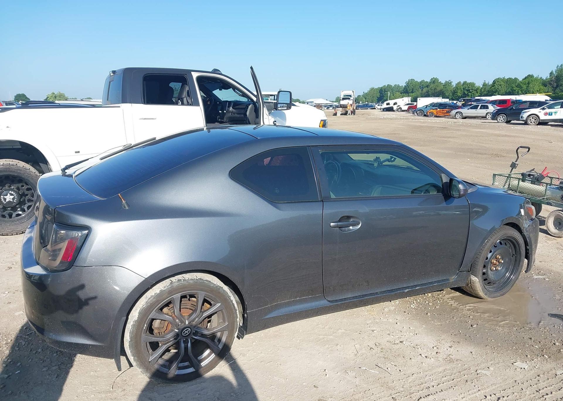 2013 SCION TC