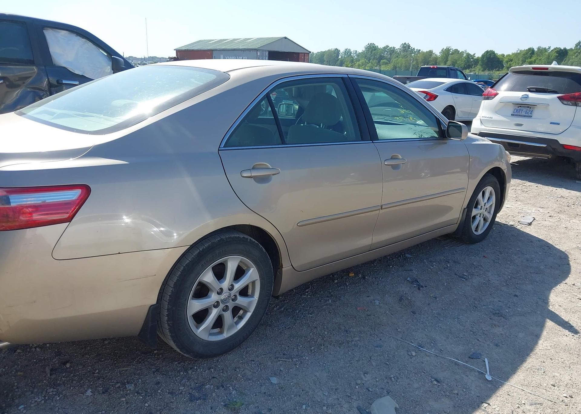 2007 TOYOTA CAMRY LE