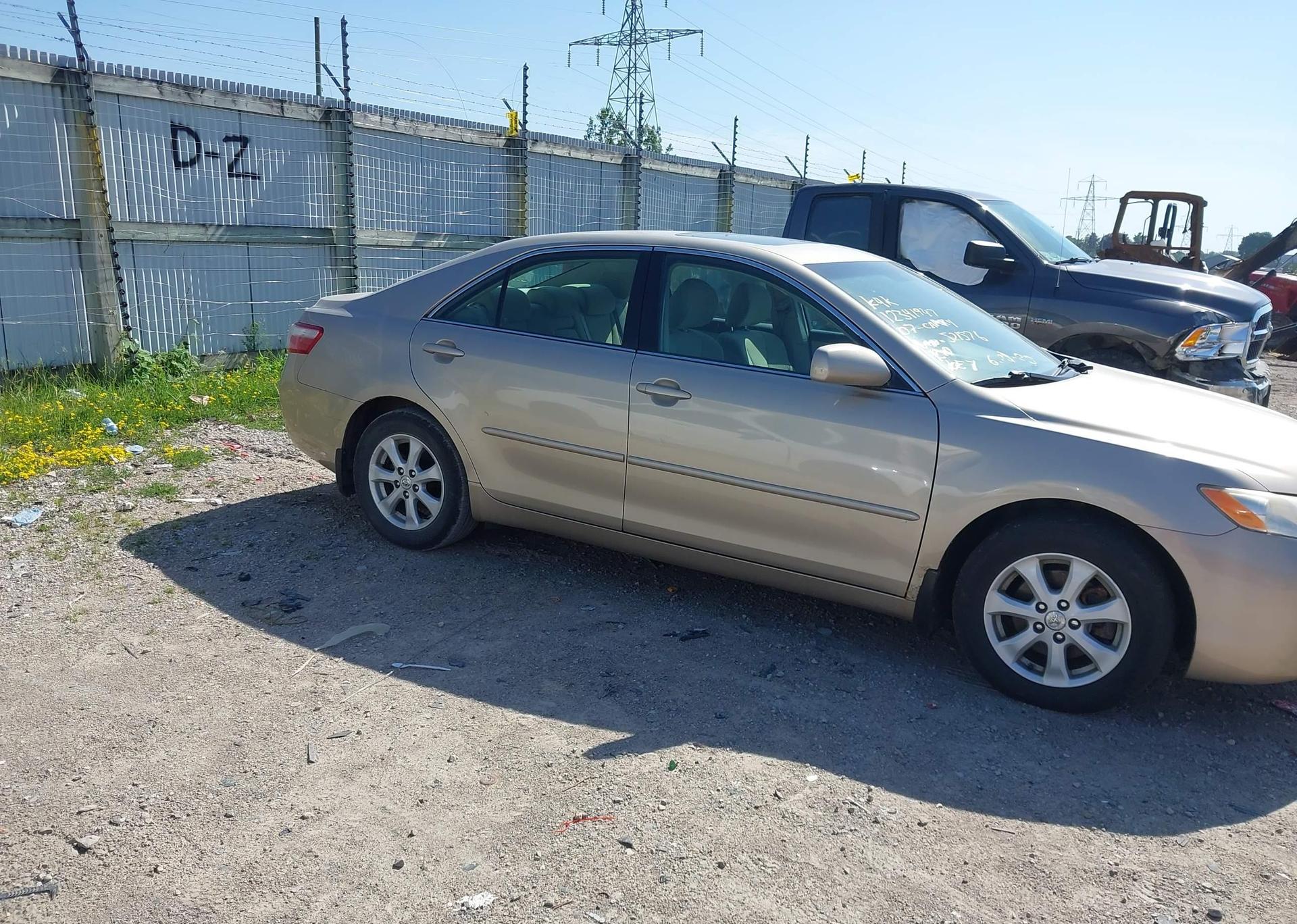 2007 TOYOTA CAMRY LE
