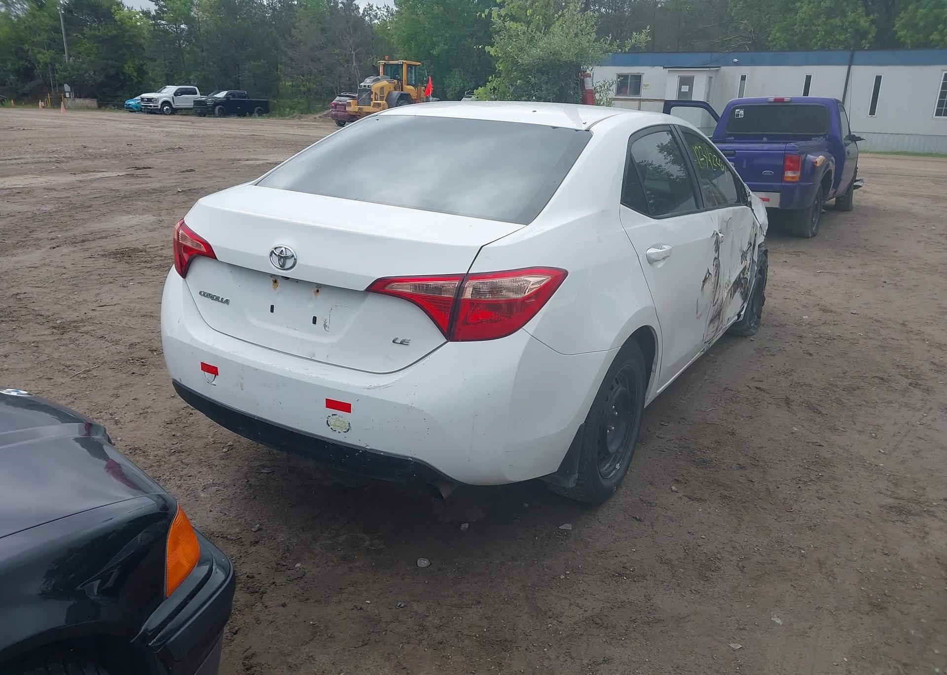 2019 TOYOTA COROLLA LE
