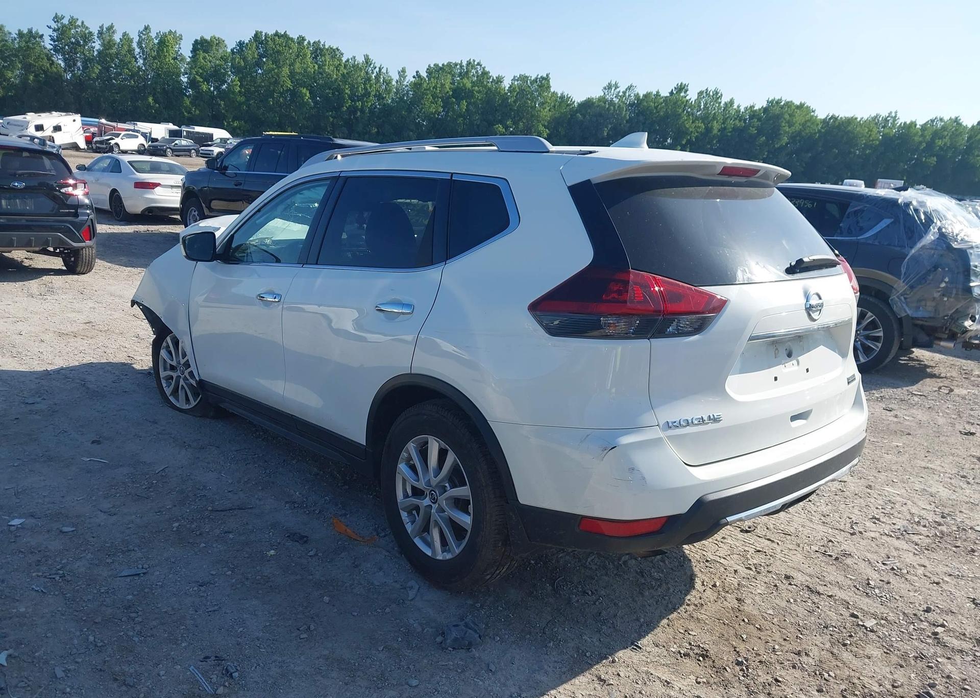 2019 NISSAN ROGUE S