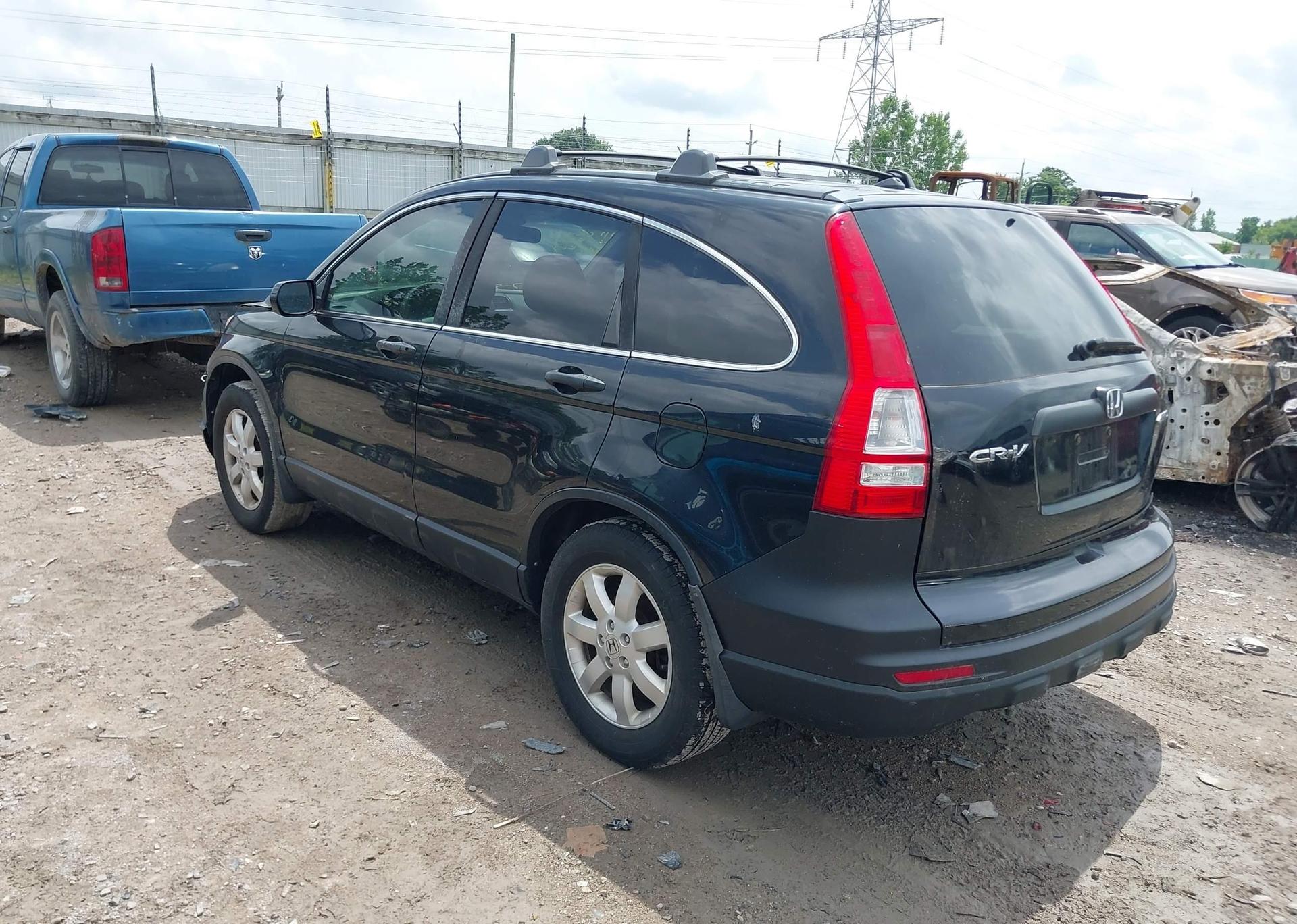 2011 HONDA CR-V LX