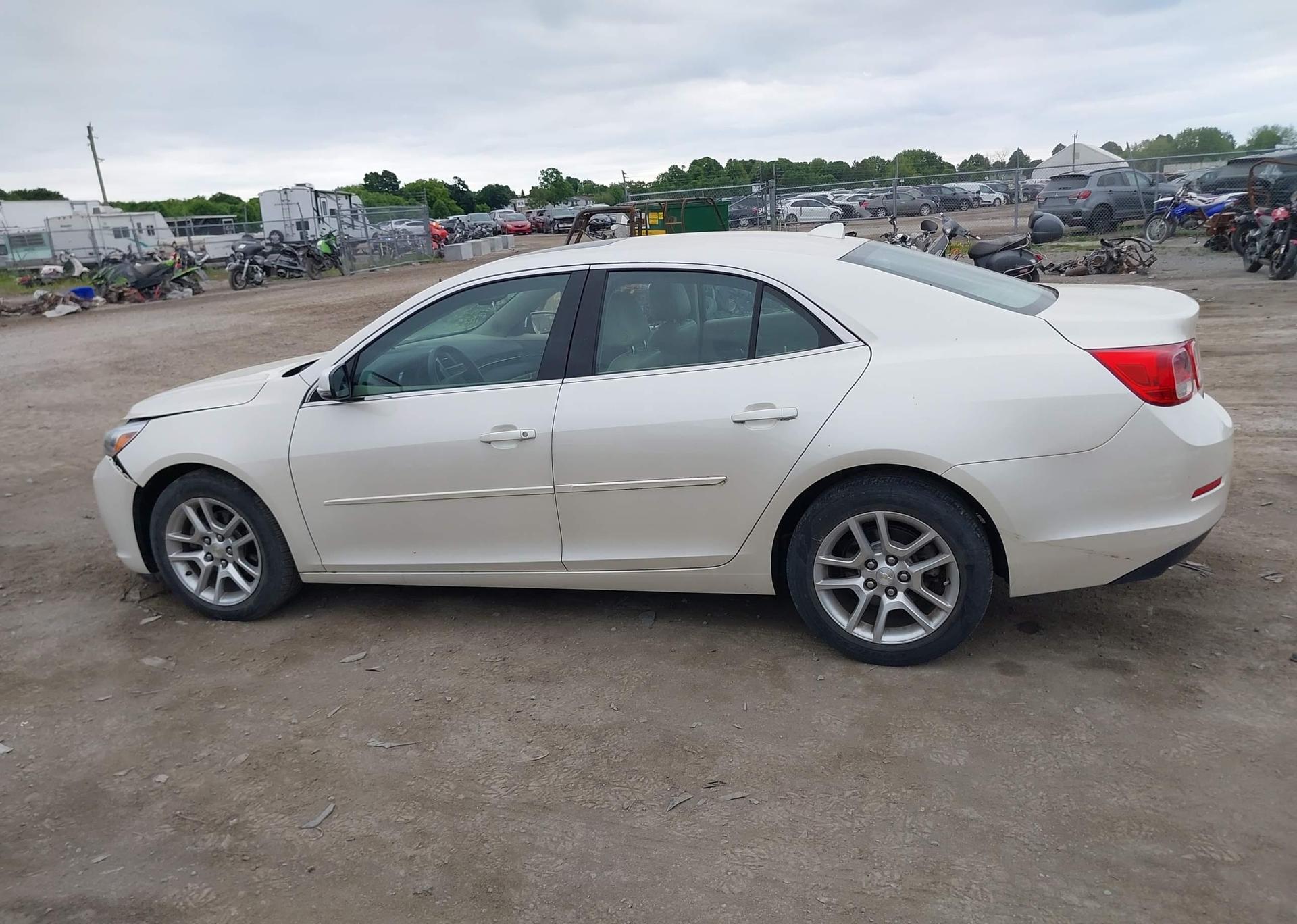 2014 CHEVROLET MALIBU 1LT