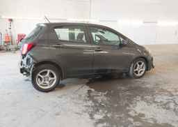 2015 TOYOTA YARIS
