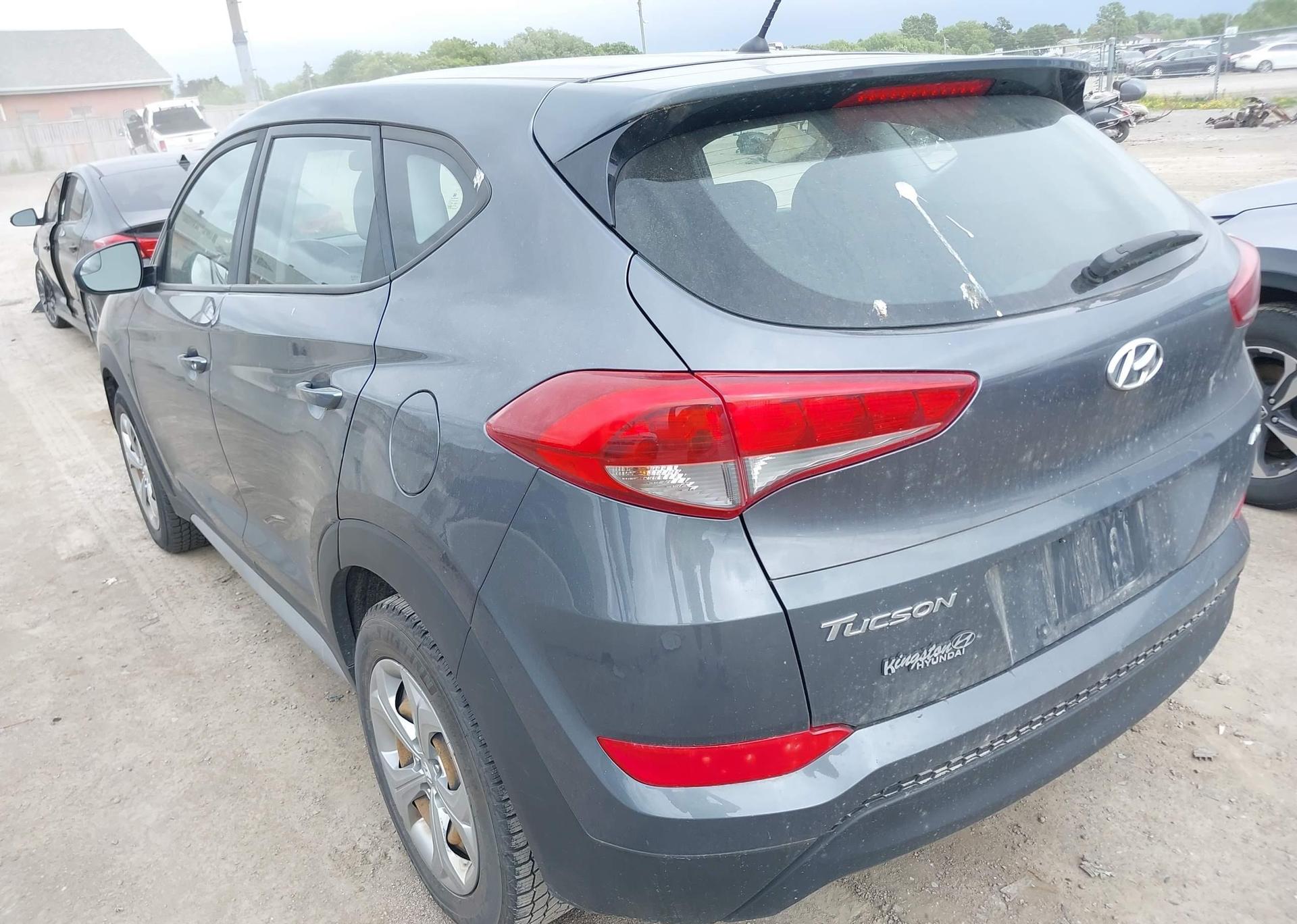 2018 HYUNDAI TUCSON SE