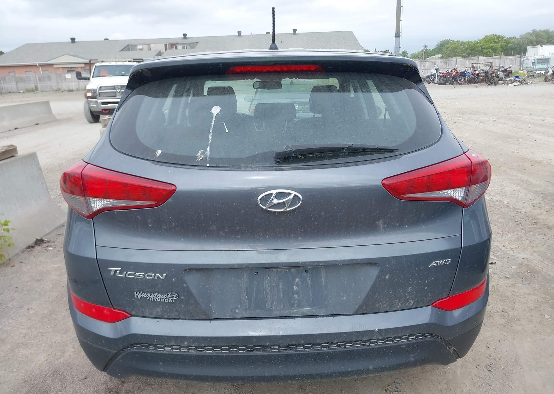 2018 HYUNDAI TUCSON SE