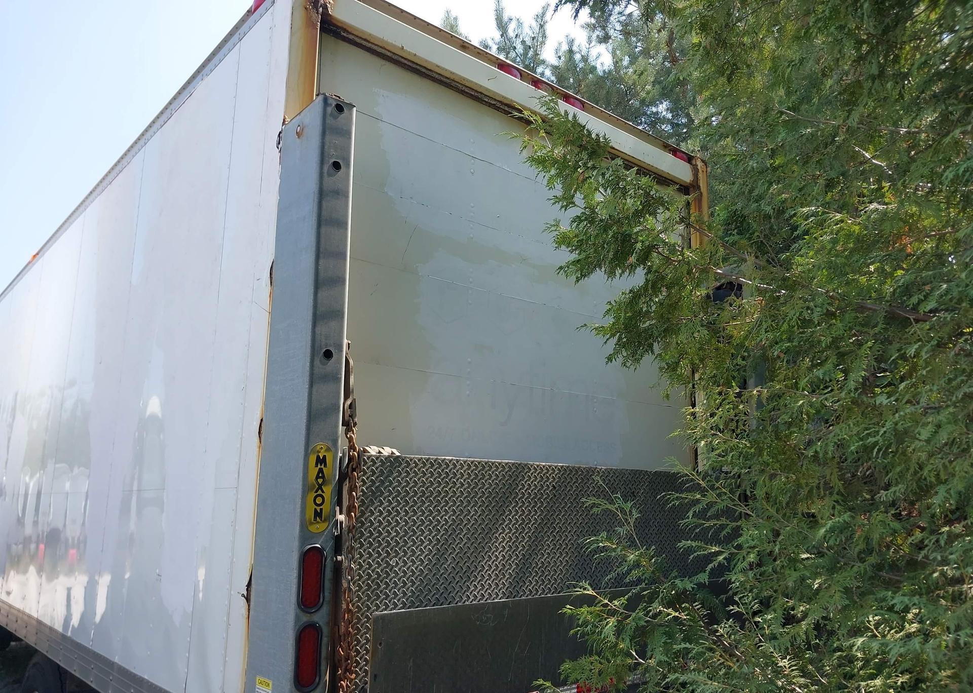 2015 FREIGHTLINER M2 106 MEDIUM DUTY