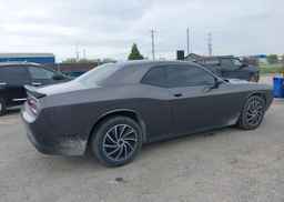 2017 DODGE CHALLENGER SXT