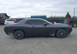 2017 DODGE CHALLENGER SXT