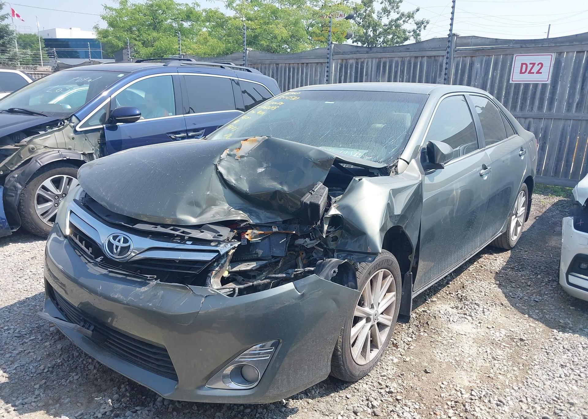2013 TOYOTA CAMRY