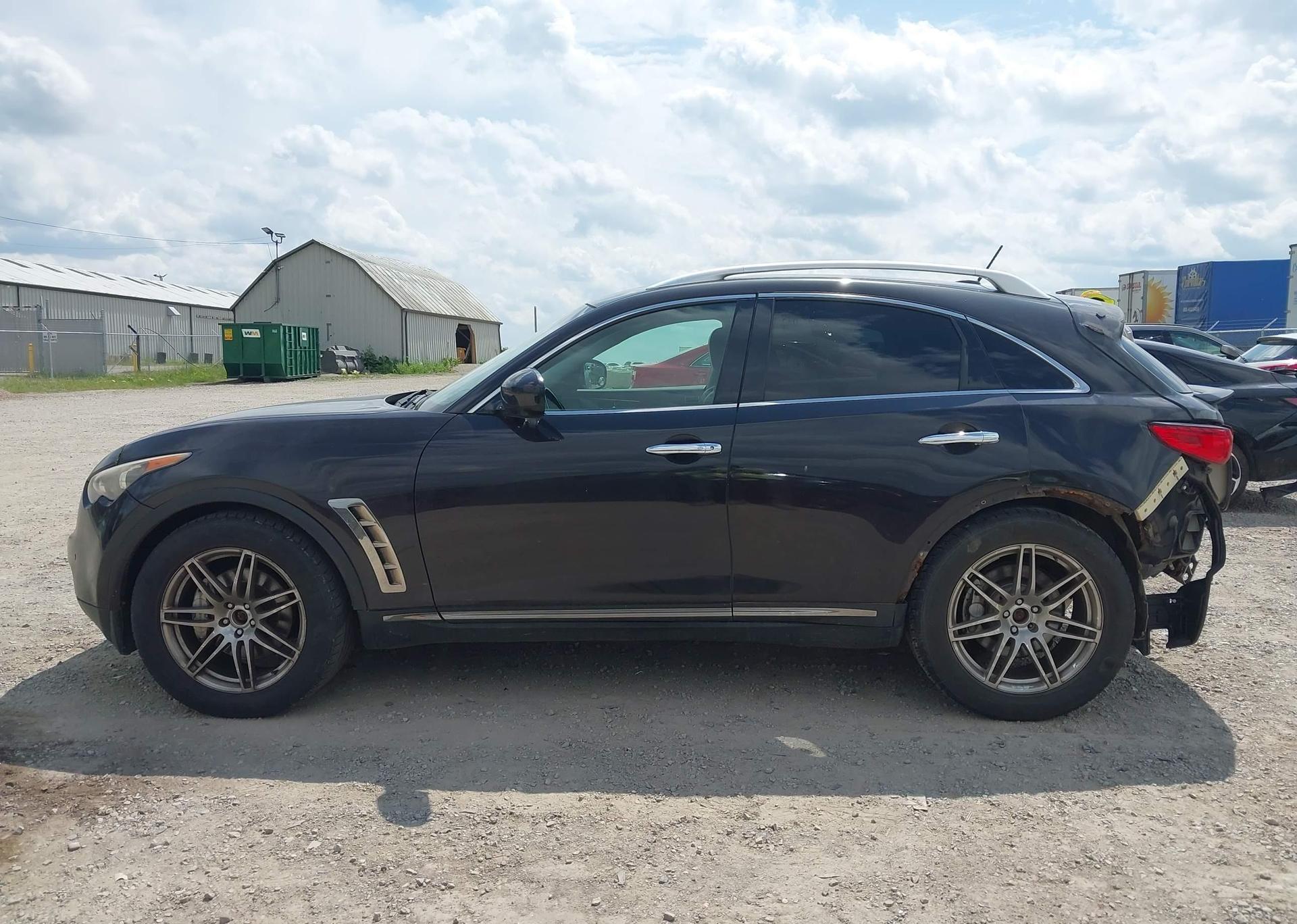 2010 INFINITI FX50