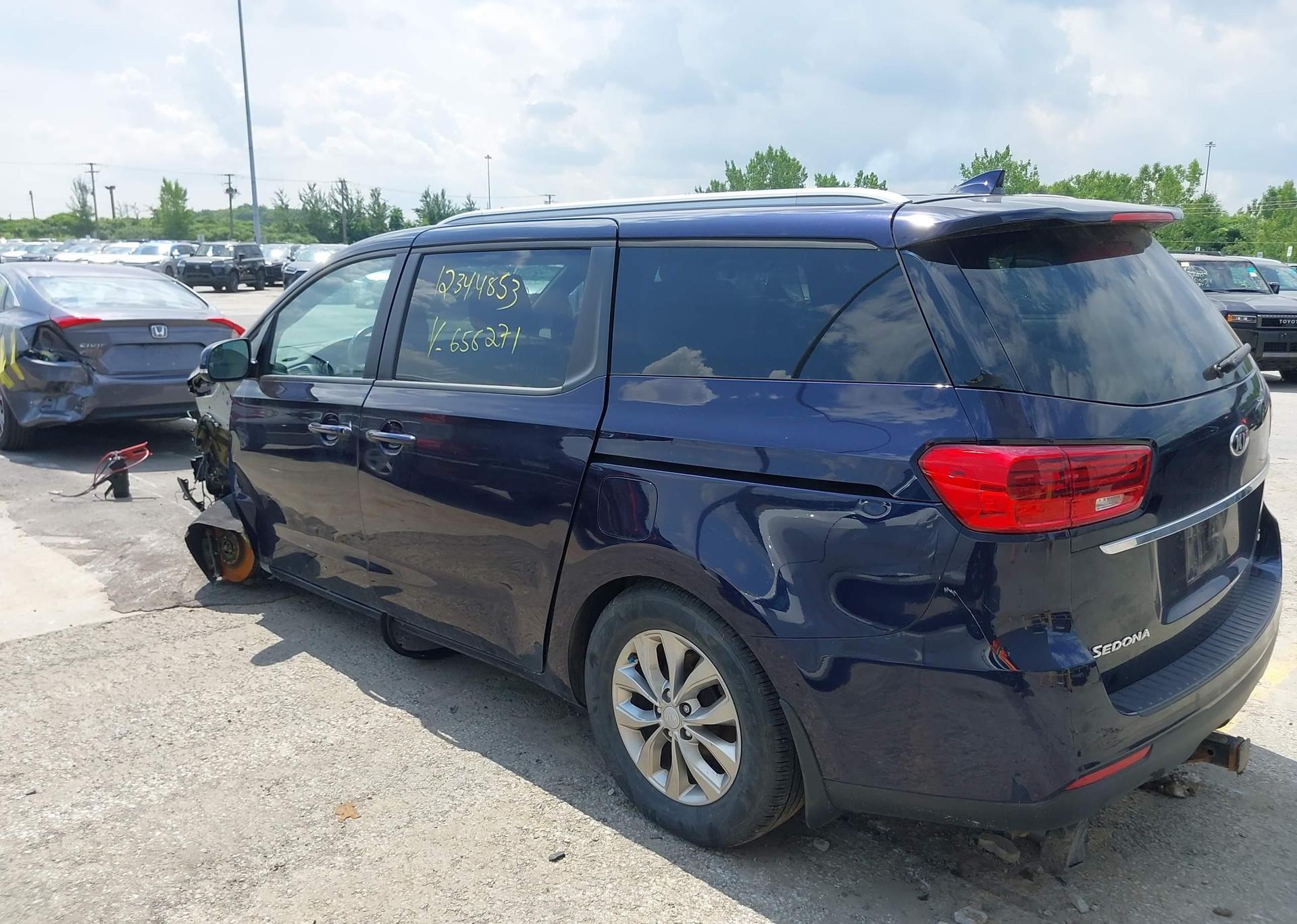 2020 KIA SEDONA