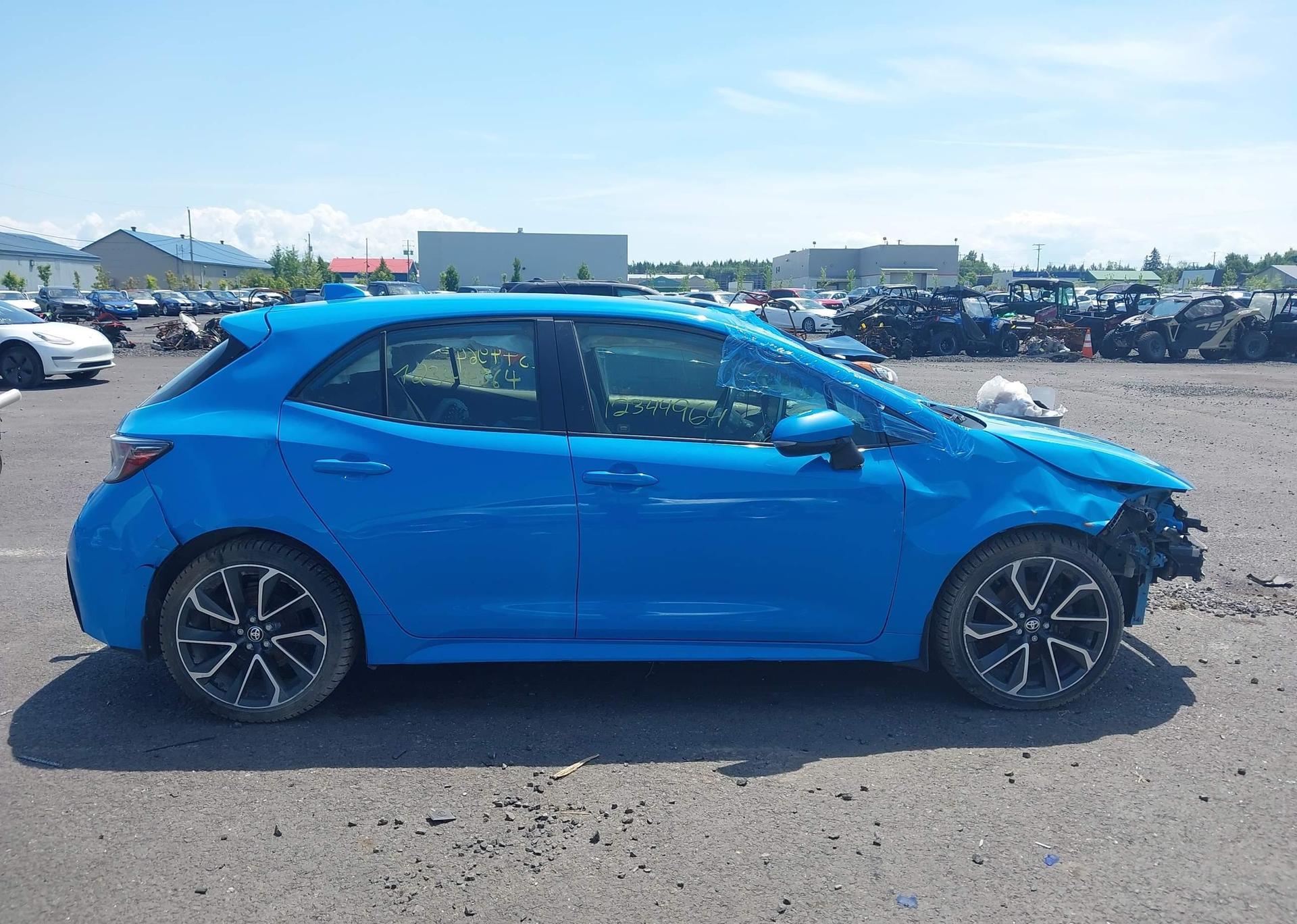 2021 TOYOTA COROLLA