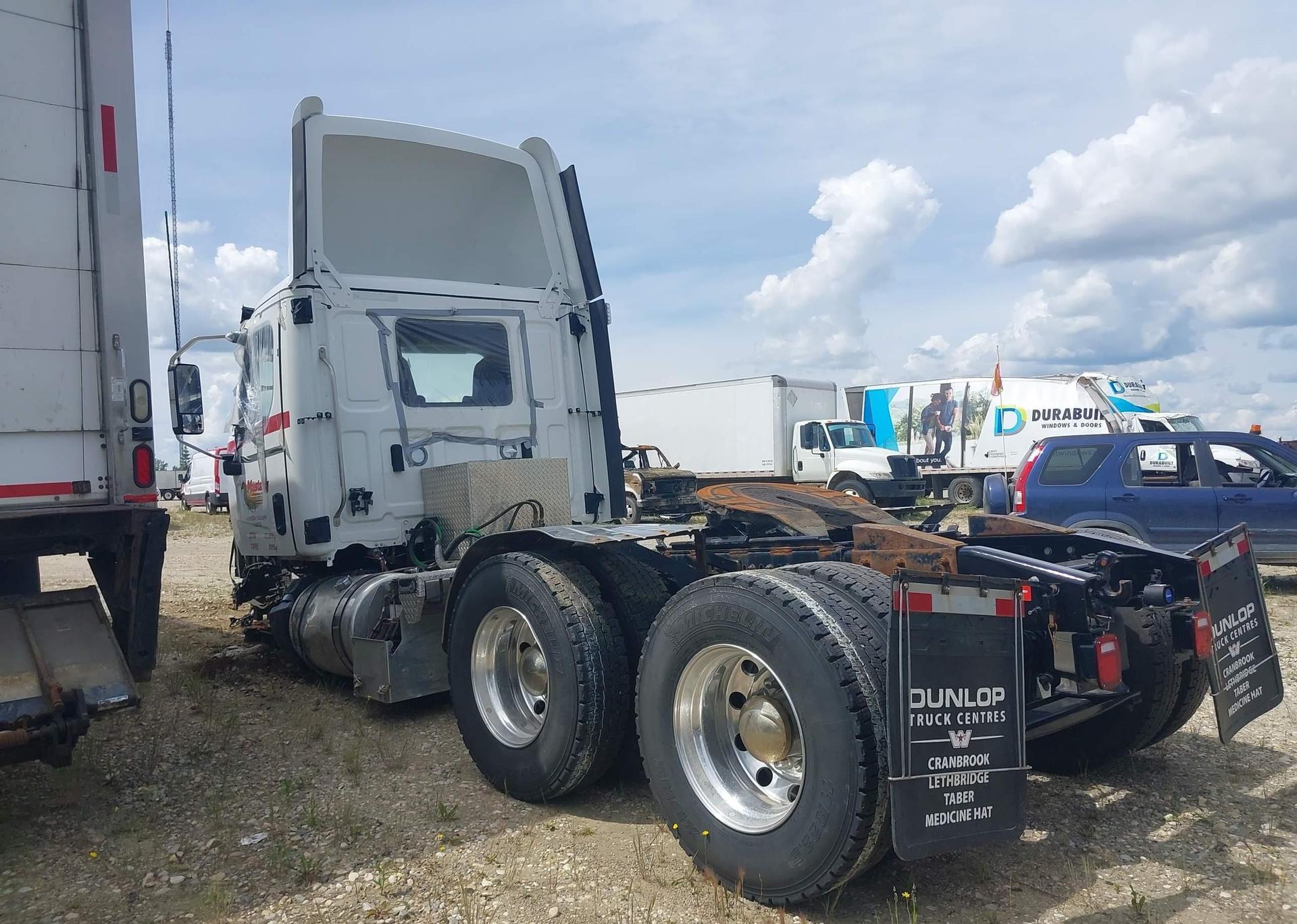 2024 WESTERN STAR/AUTO CAR 57X CHASSIS