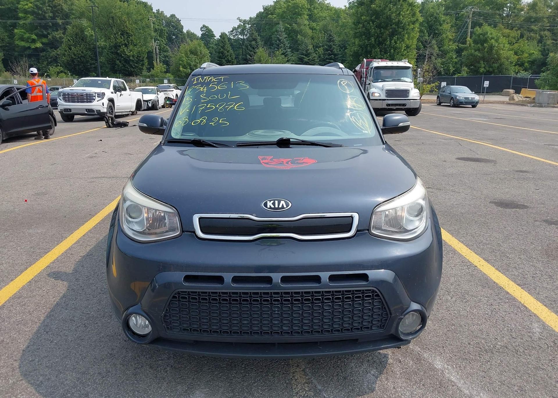 2015 KIA SOUL