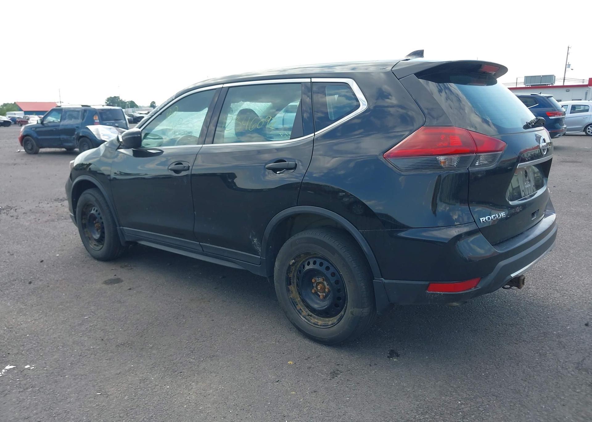2019 NISSAN ROGUE S