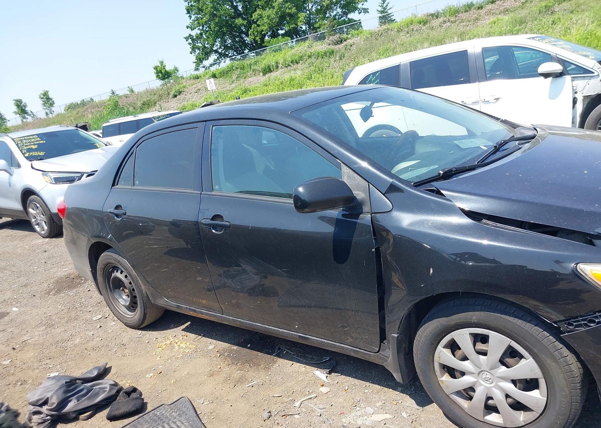 2011 TOYOTA COROLLA CE