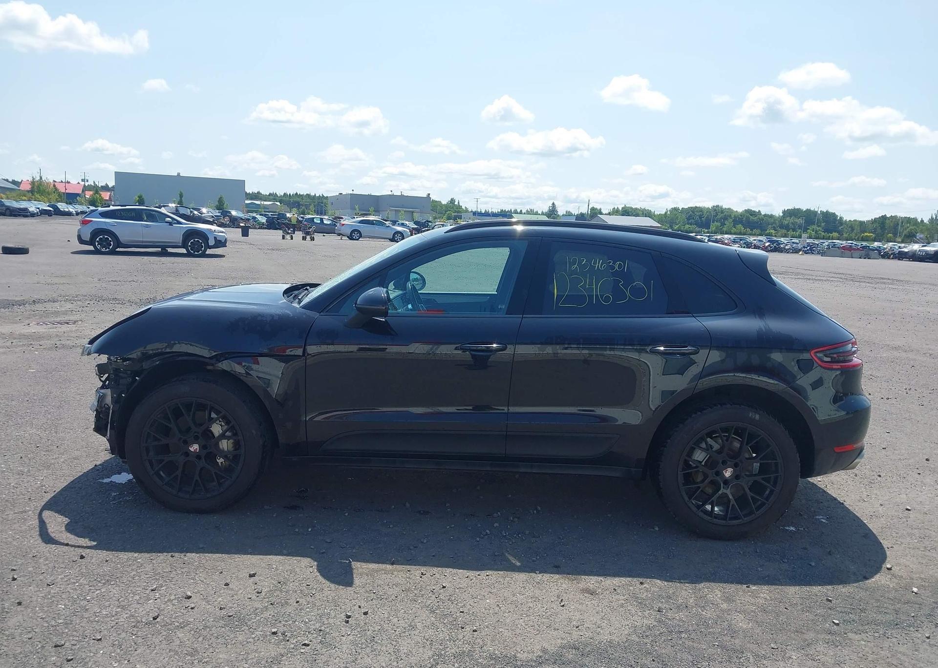 2017 PORSCHE MACAN S