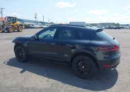 2017 PORSCHE MACAN S