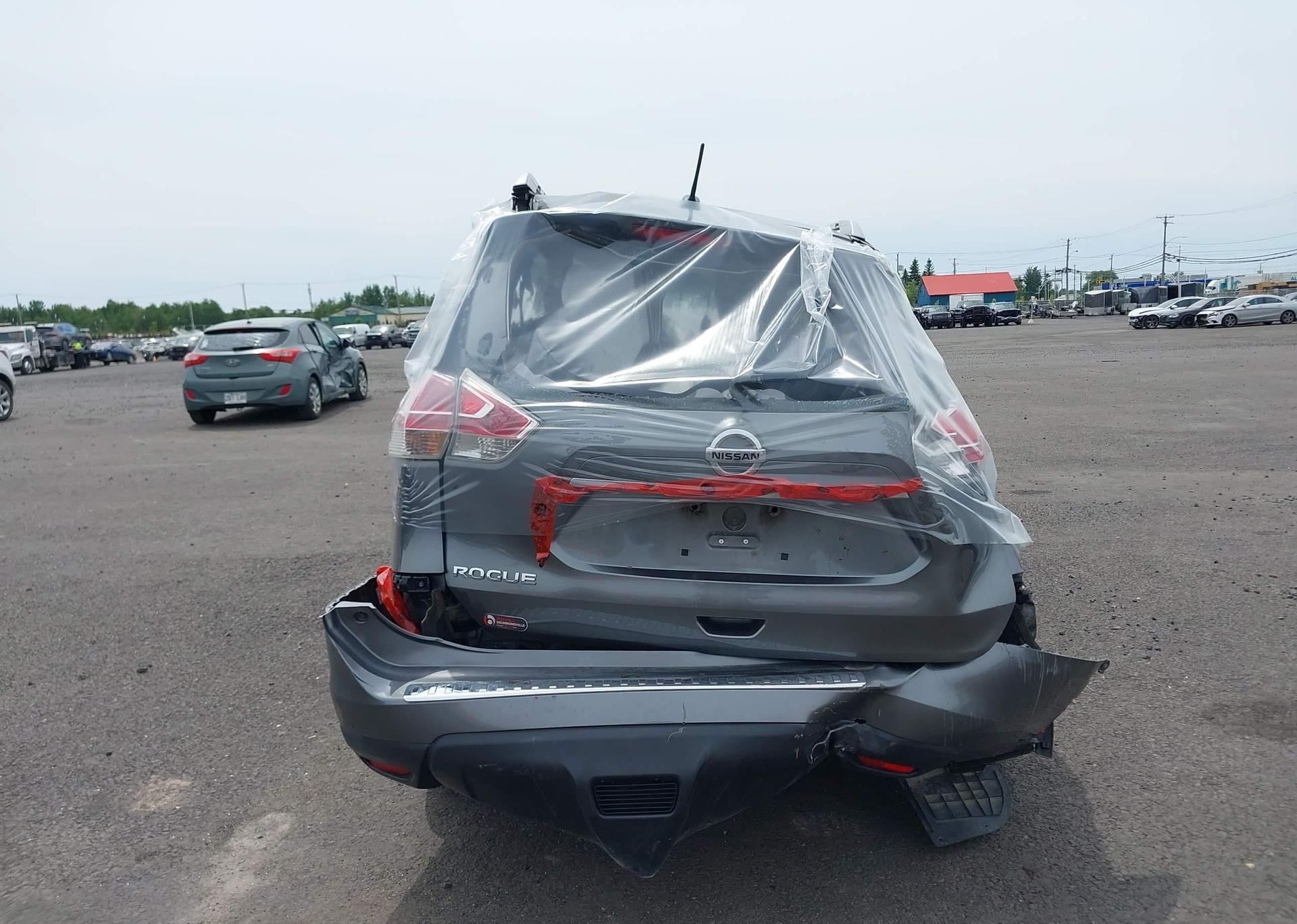 2016 NISSAN ROGUE S