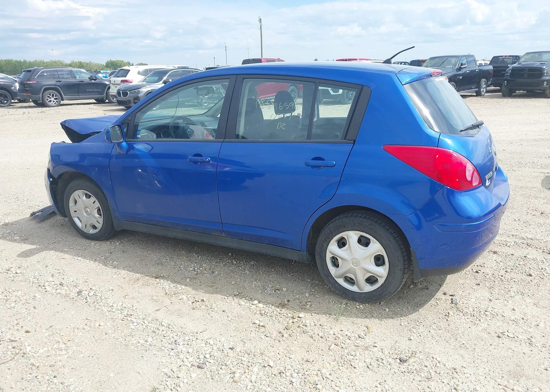 2010 NISSAN VERSA 1.8S