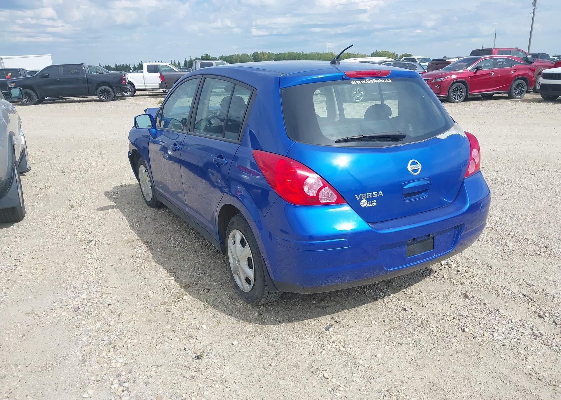 2010 NISSAN VERSA 1.8S