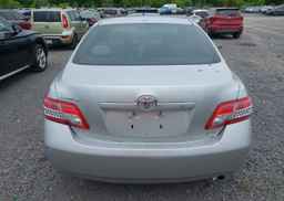 2010 TOYOTA CAMRY LE