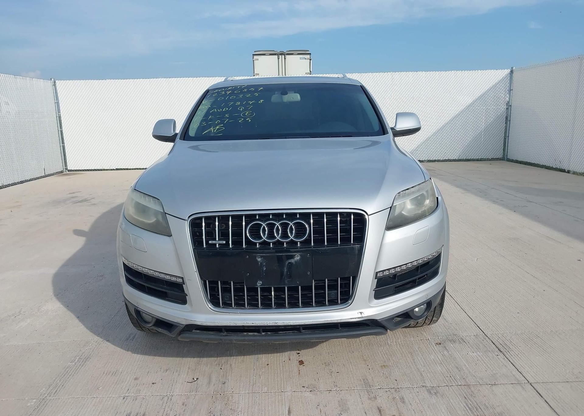 2011 AUDI Q7 3.0T PREMIUM