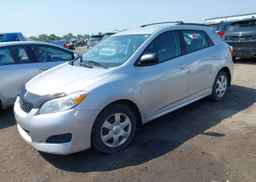 2010 TOYOTA MATRIX