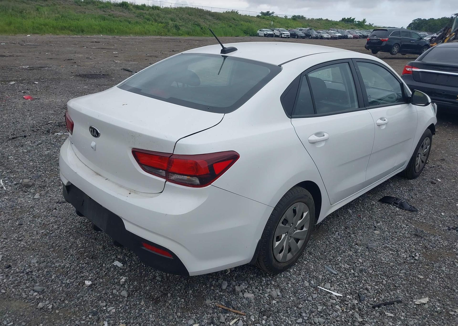 2018 KIA RIO LX