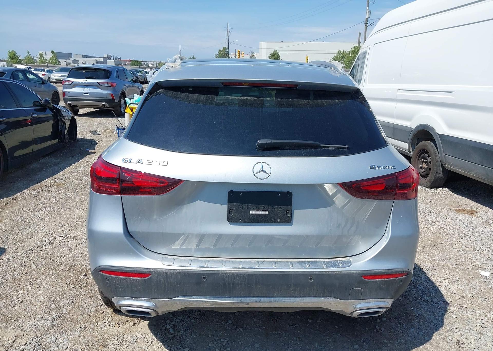 2025 MERCEDES-BENZ GLA 250 4MATIC